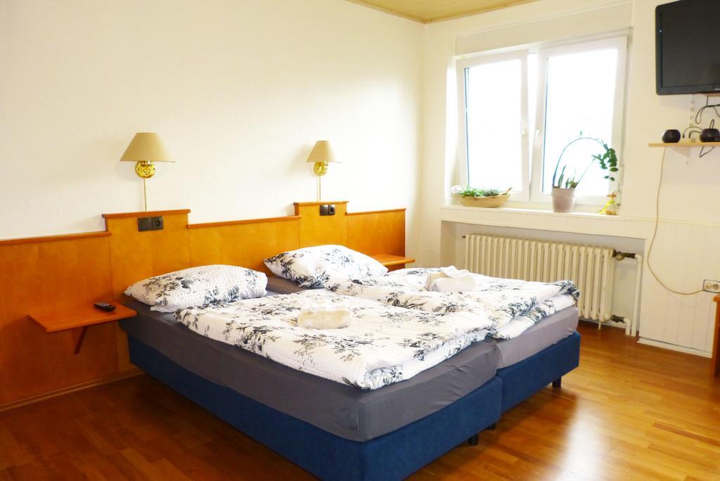 Messe-zimmer Tus-treff Dusseldorf